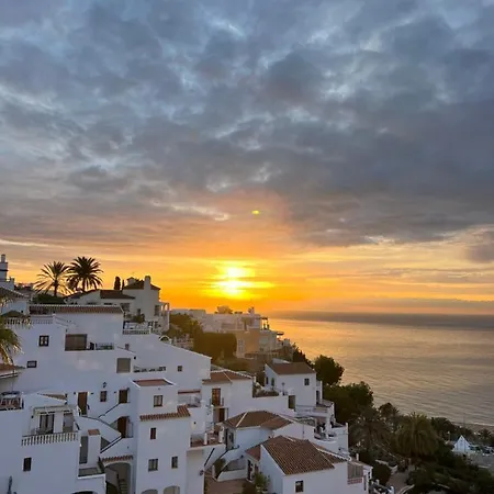 Burriana Playa Sea View Apartment Nerja Exterior photo